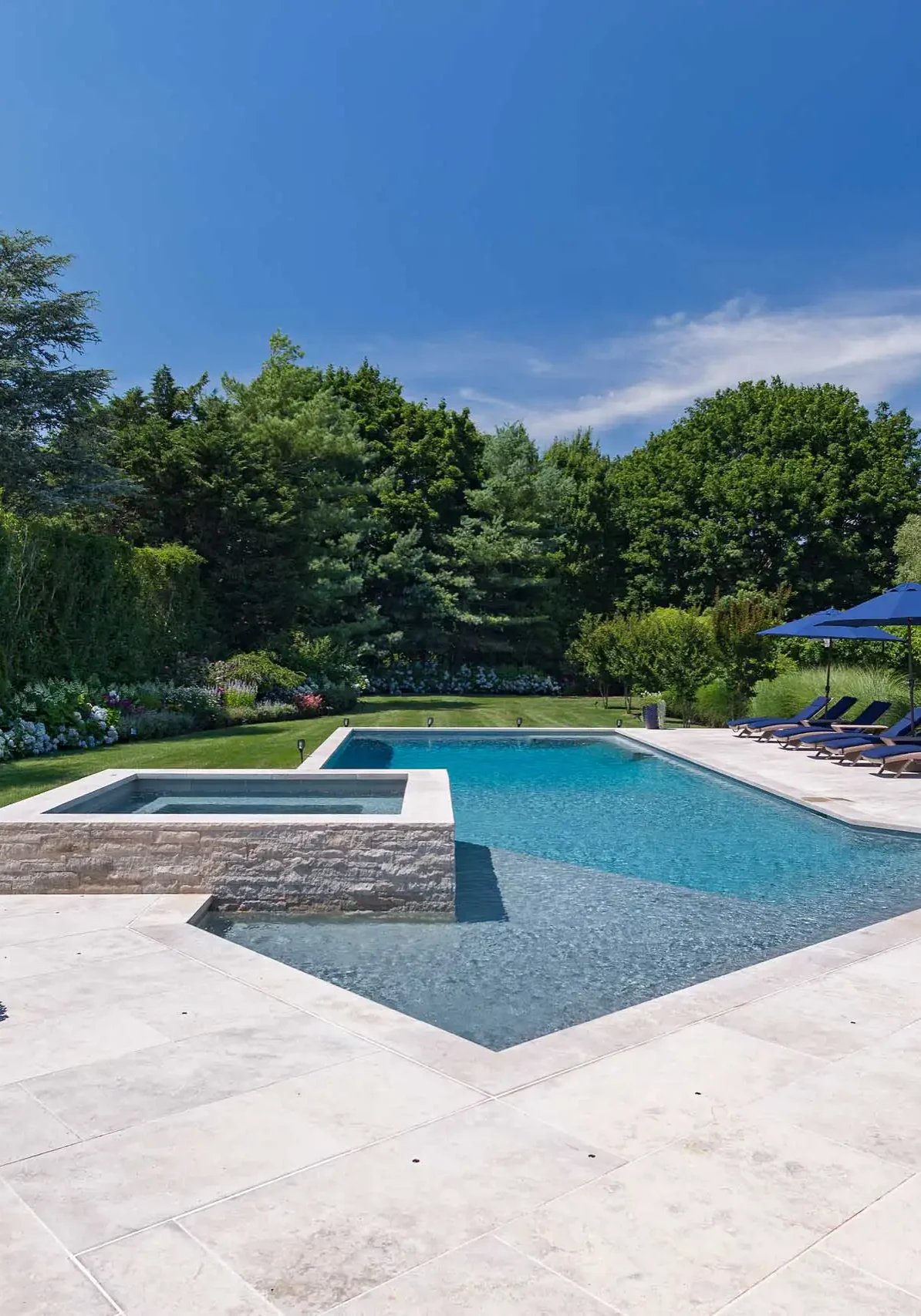 Bridgehampton, NY Outdoor Living